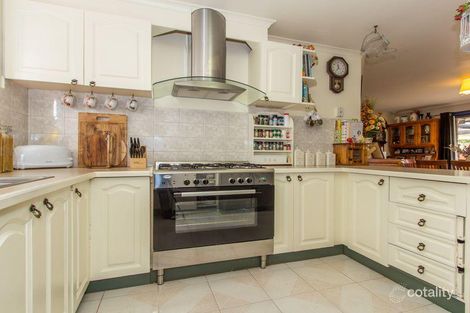 Property photo of 5 Franks Way Cranbourne North VIC 3977