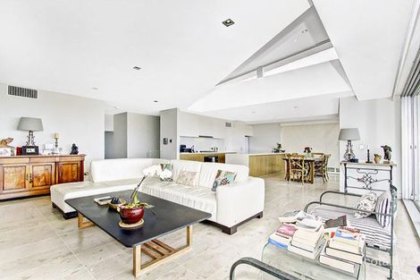 Property photo of 11/22-26 Barnhill Road Terrigal NSW 2260