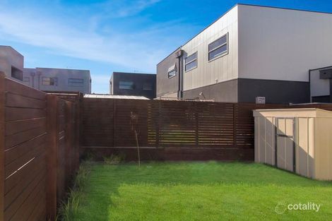 Property photo of 12 Sable Circuit Officer VIC 3809