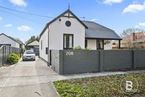 Property photo of 208 La Trobe Street Redan VIC 3350