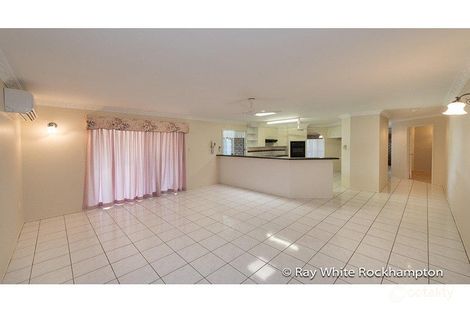 Property photo of 20 Brady Close Glenlee QLD 4711