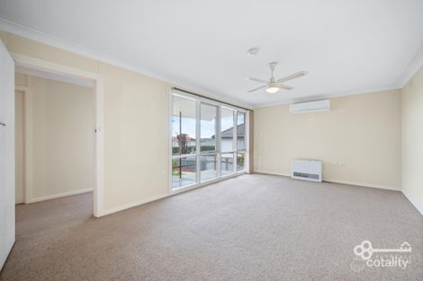 Property photo of 110 Lake Terrace East Mount Gambier SA 5290