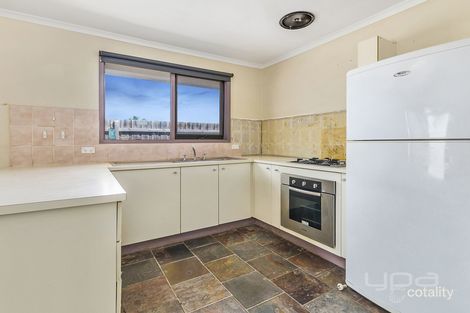 Property photo of 1/1 Nelson Court Melton South VIC 3338