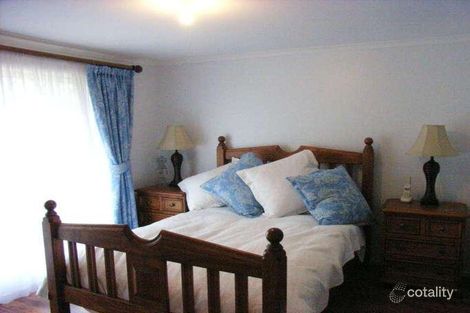 Property photo of 5 Gerlach Grove Evanston Park SA 5116