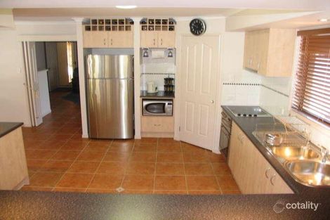Property photo of 32 Euston Street Kippa-Ring QLD 4021
