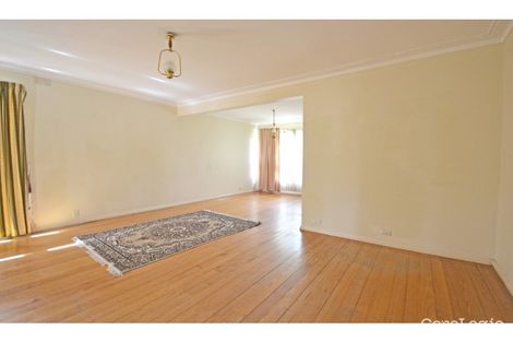 Property photo of 24 Canova Drive Glen Waverley VIC 3150