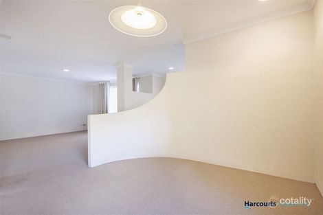 Property photo of 24 Winthrop Drive Winthrop WA 6150