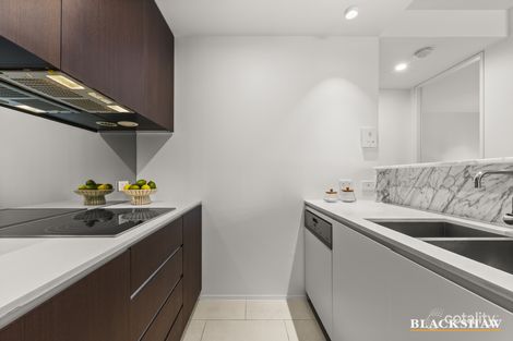 Property photo of 31/3-5 Burbury Close Barton ACT 2600