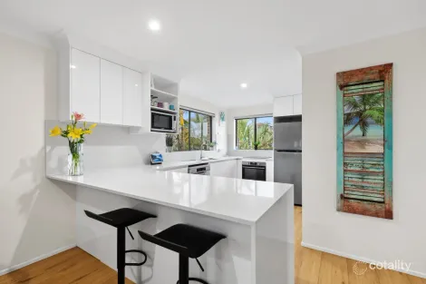 7/74 ANZAC AVE, MAROOCHYDORE, QLD 4558