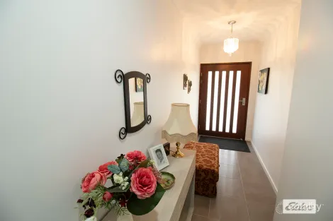 Property photo of 48 Durack Place Laidley QLD 4341