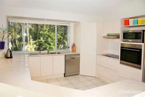 Property photo of 8 Daybreak Court Castaways Beach QLD 4567