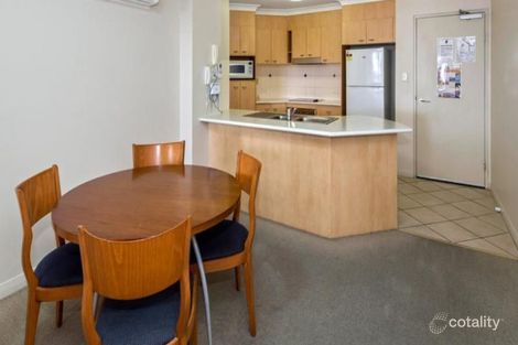 Property photo of 108/392-398 Marine Parade Labrador QLD 4215