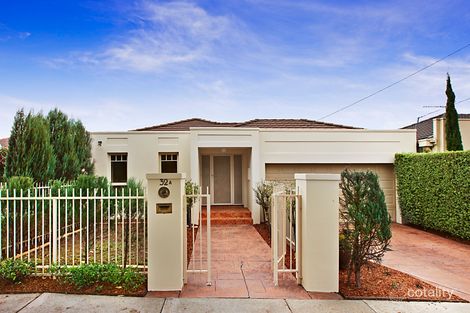 1/32 Mcintyre St, Burwood, VIC 3125