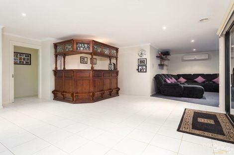 Property photo of 3 Galway Place Cranbourne VIC 3977