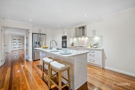 Property photo of 6 Manna Gum Walk South Morang VIC 3752