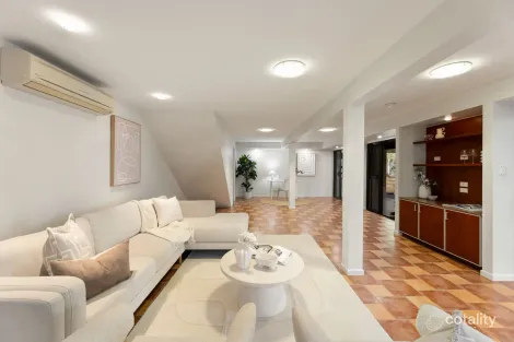 Property photo of 7 Pilin Place Chapel Hill QLD 4069