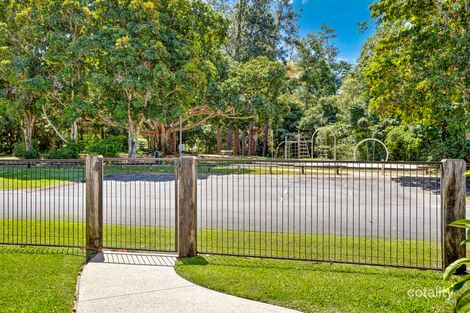 Property photo of 10 Ronto Close Manoora QLD 4870