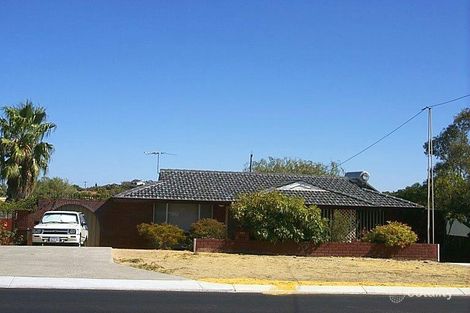 298 Camberwarra Dr, Craigie, WA 6025