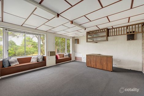 Property photo of 42 Coorie Crescent Rosanna VIC 3084