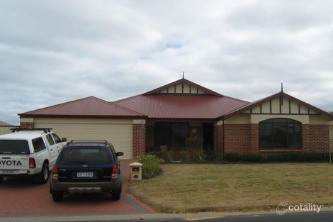 8 Sapphire Rd, Dalyellup, WA 6230