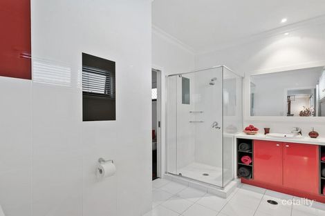 Property photo of 25 Lady Penrhyn Drive Eli Waters QLD 4655