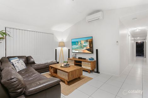 Property photo of 6 Sandhurst Drive Gledswood Hills NSW 2557