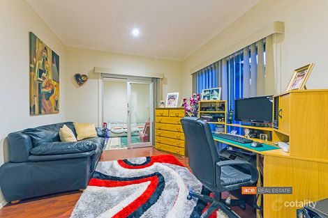 Property photo of 9 Innisfail Drive Point Cook VIC 3030