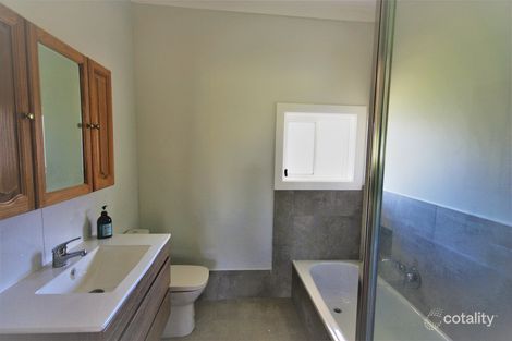 Property photo of 32 Charles Street Benalla VIC 3672