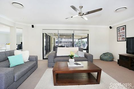 Property photo of 24 Nelson Drive Hunterview NSW 2330