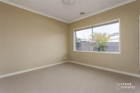 Property photo of 6 Maldive Grove Point Cook VIC 3030