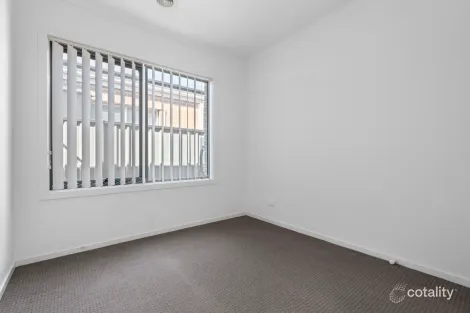 Property photo of 35 Friesian Street Mernda VIC 3754