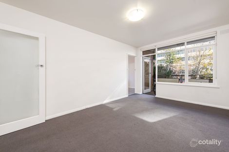 Property photo of 4/172-178 Princes Street Carlton North VIC 3054