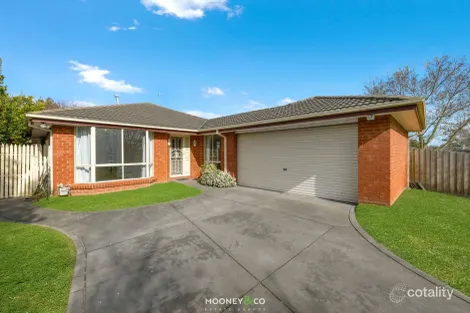Property photo of 8 Artists Crescent Narre Warren South VIC 3805