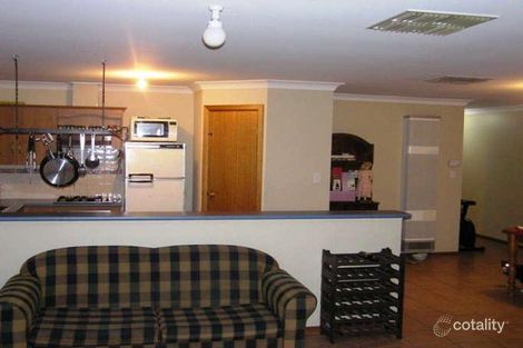 Property photo of 15 Sandhurst Avenue Noarlunga Downs SA 5168