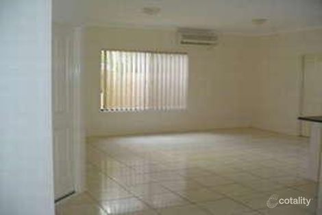 Property photo of 8 Jetty Walk Forest Lake QLD 4078