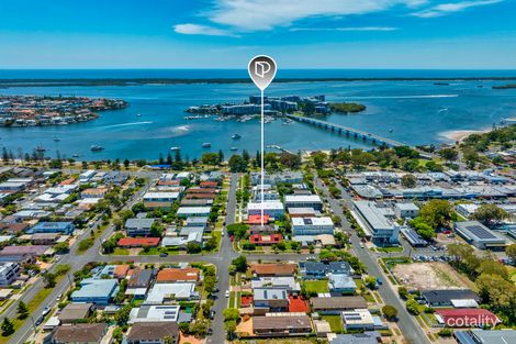 18 Victor Ave, Paradise Point, QLD 4216