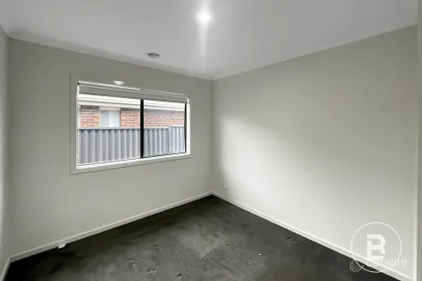 Property photo of 14 Obrien Drive Alfredton VIC 3350