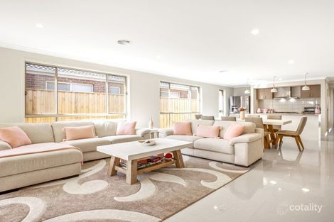Property photo of 45 Arkins Circuit Tarneit VIC 3029