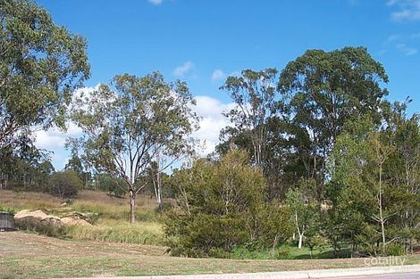 10 Nicholas St, Glen Eden, QLD 4680