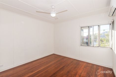 Property photo of 152 Sterculia Avenue Holland Park West QLD 4121