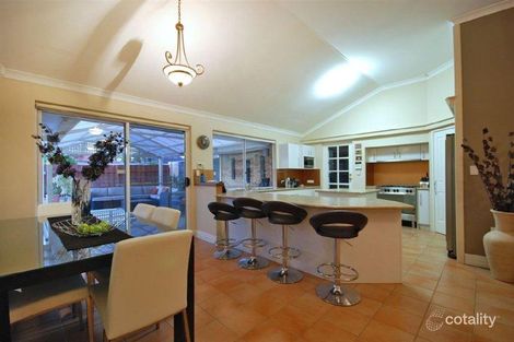 Property photo of 18 Whitecliffe Square Iluka WA 6028