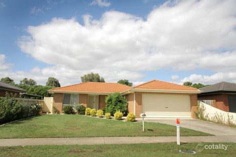 82 The Parkway, Hampton Park, VIC 3976