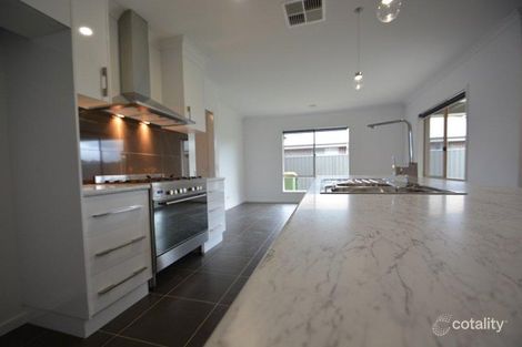 Property photo of 19 Klim Street Killara VIC 3691