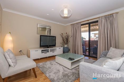 Property photo of 18/42 Gillett Drive Kardinya WA 6163