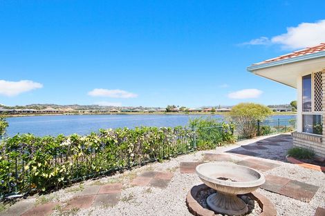 Property photo of 22 Kimberley Circuit Banora Point NSW 2486