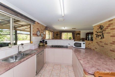 Property photo of 6 Forrester Road Moresby WA 6530