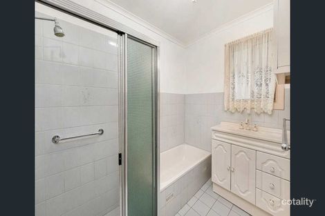 Property photo of 12 Doecke Road Murray Bridge SA 5253