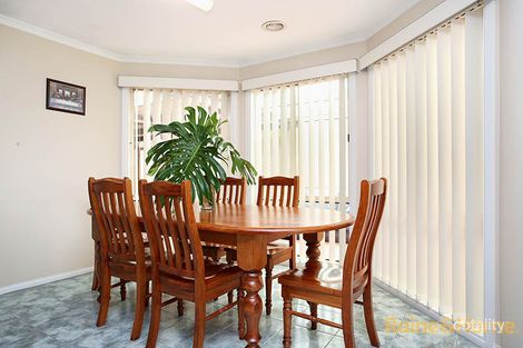 3 Scarborough Dr, Narre Warren South, VIC 3805