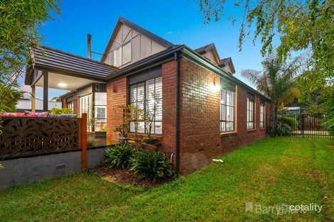 Property photo of 10 Goodall Court Berwick VIC 3806