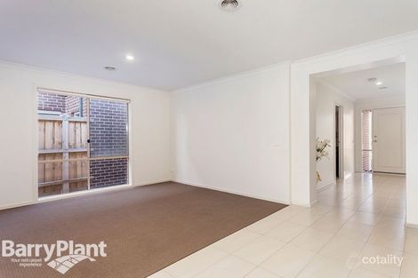 Property photo of 15 Santorini Crescent Point Cook VIC 3030